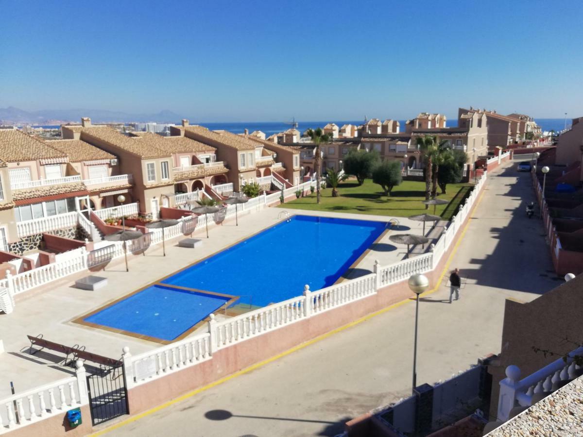 Bungalow Junto A La Piscina, Gran Alacant Santa Pola Ngoại thất bức ảnh